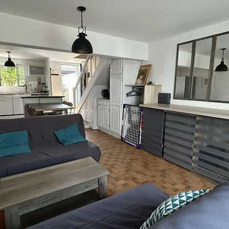 Prázdninový dům Maison Tranquille Proche - 5 Pers. *