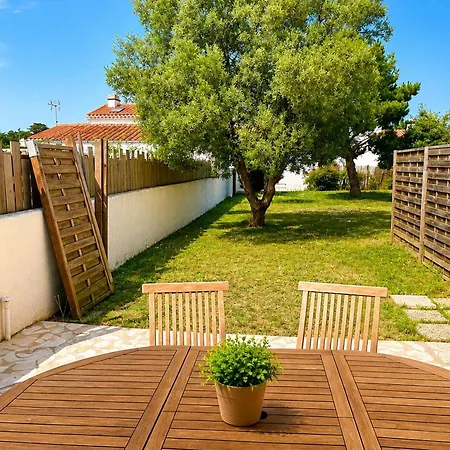 Prázdninový dům Maison Tranquille Proche - 5 Pers.